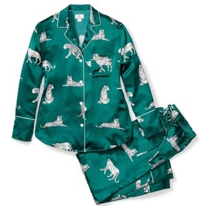 NIB PETITE PLUME PJs || Large